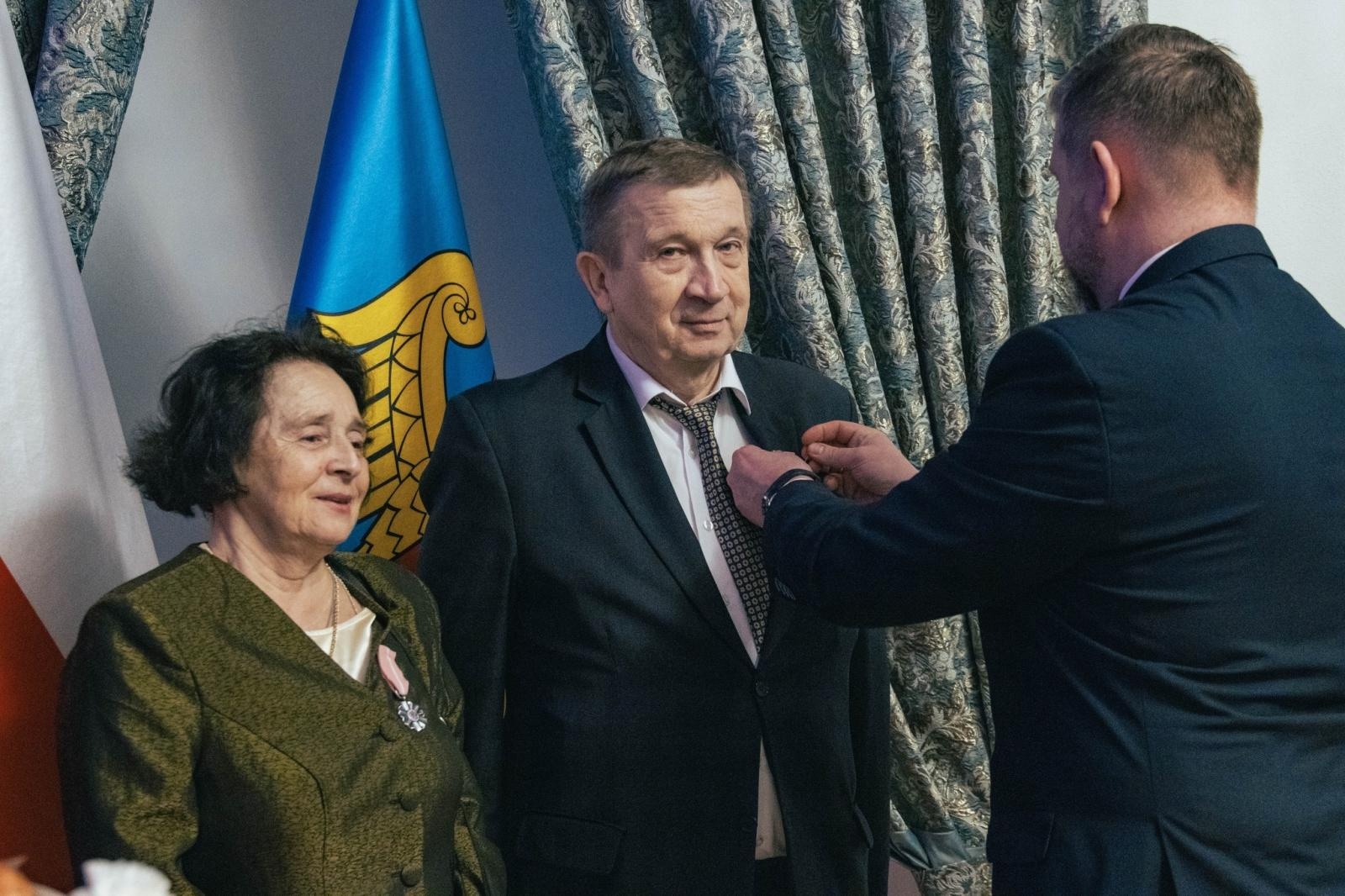 Zdjęcie w galerii na portalu naszwodzislaw.com: Jubilaci świętowali złote, szmaragdowe i diamentowe gody wiadomości z regionu