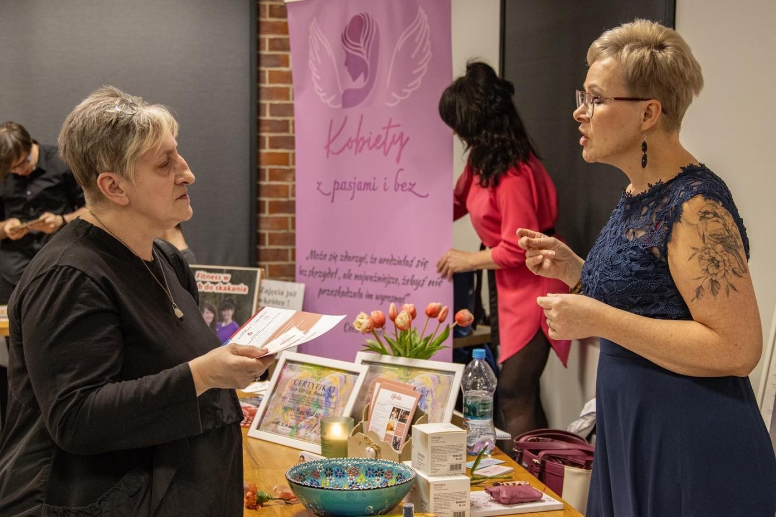 Zdjęcie w galerii na portalu naszwodzislaw.com: To był wyjątkowy Dzień Kobiet w Wodzisławiu Śląskim [FOTO] wiadomości z regionu
