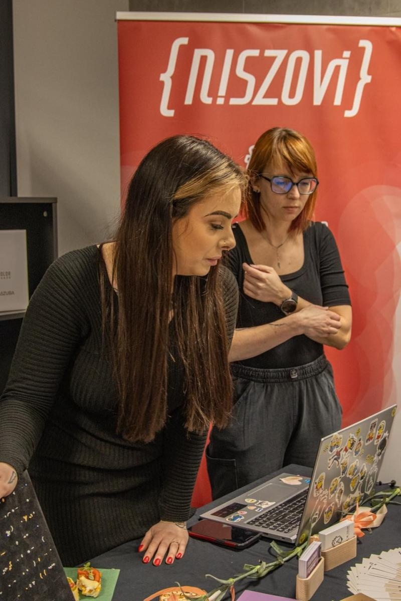 Zdjęcie w galerii na portalu naszwodzislaw.com: To był wyjątkowy Dzień Kobiet w Wodzisławiu Śląskim [FOTO] wiadomości z regionu