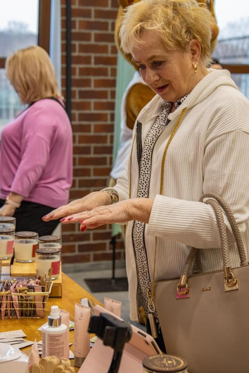 Zdjęcie w galerii na portalu naszwodzislaw.com: To był wyjątkowy Dzień Kobiet w Wodzisławiu Śląskim [FOTO] wiadomości z regionu