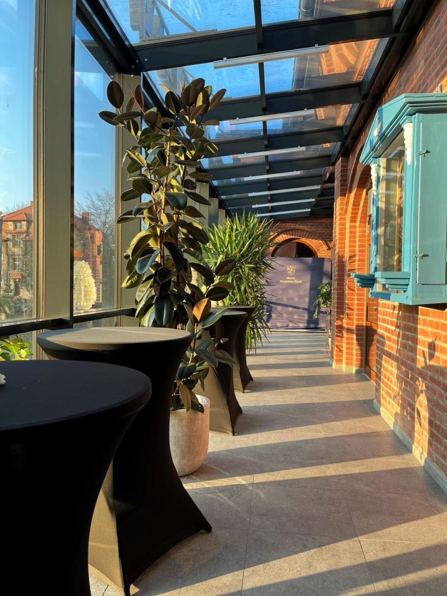 Zdjęcie w galerii na portalu naszwodzislaw.com: To był wyjątkowy Dzień Kobiet w Wodzisławiu Śląskim [FOTO] wiadomości z regionu