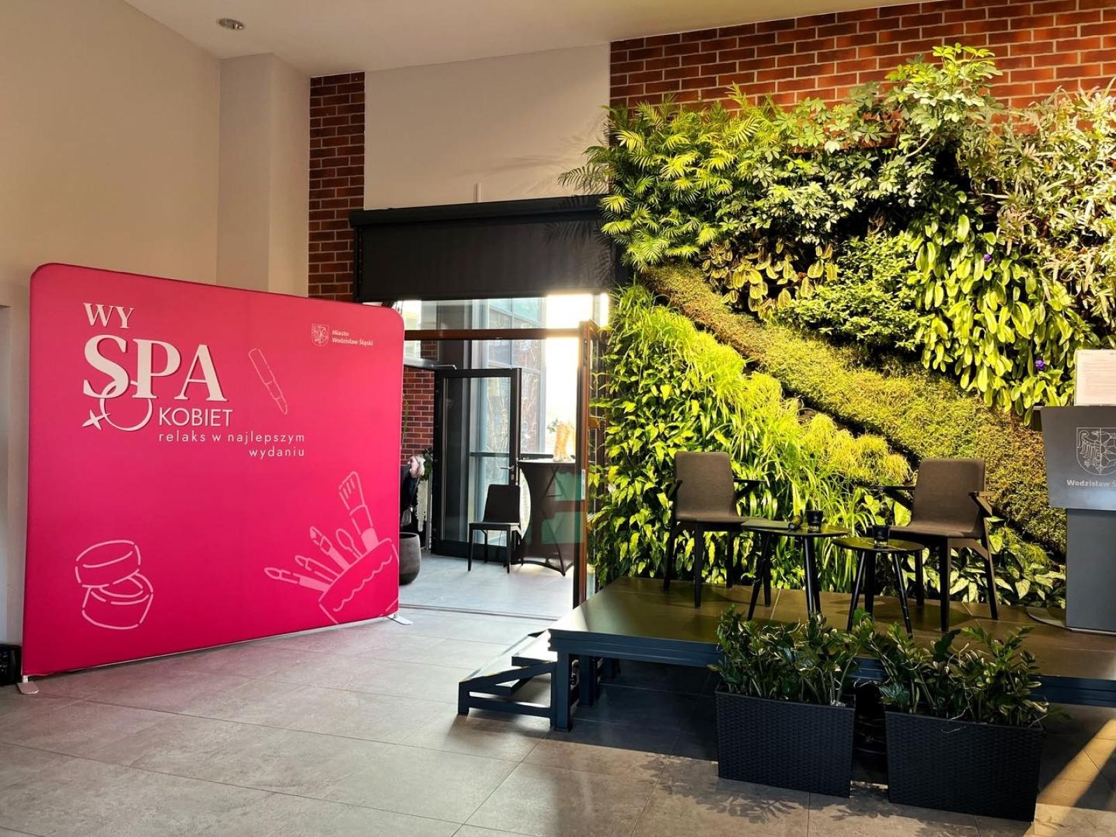 Zdjęcie w galerii na portalu naszwodzislaw.com: To był wyjątkowy Dzień Kobiet w Wodzisławiu Śląskim [FOTO] wiadomości z regionu