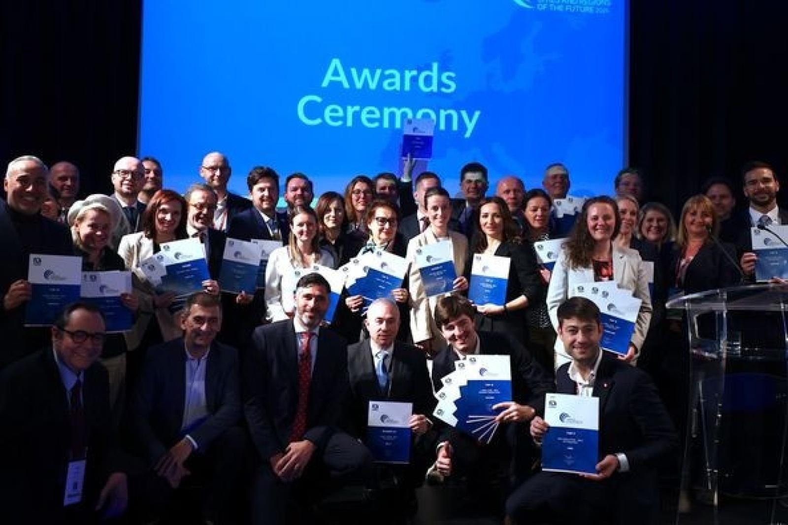 Zdjęcie w galerii na portalu naszwodzislaw.com: Śląskie wciąż na szczycie wiadomości z regionu