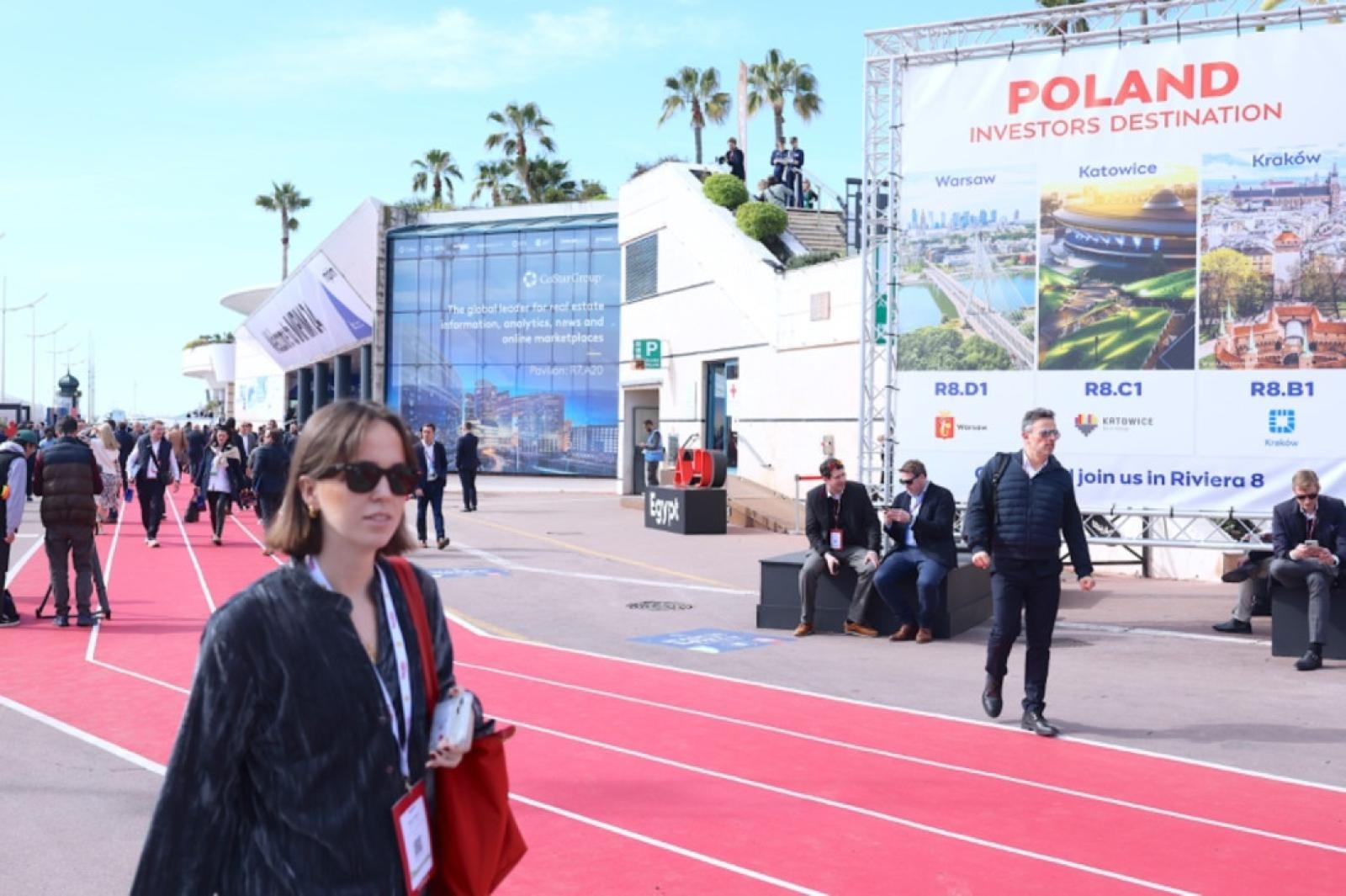 Zdjęcie w galerii na portalu naszwodzislaw.com: Śląskie wciąż na szczycie wiadomości z regionu