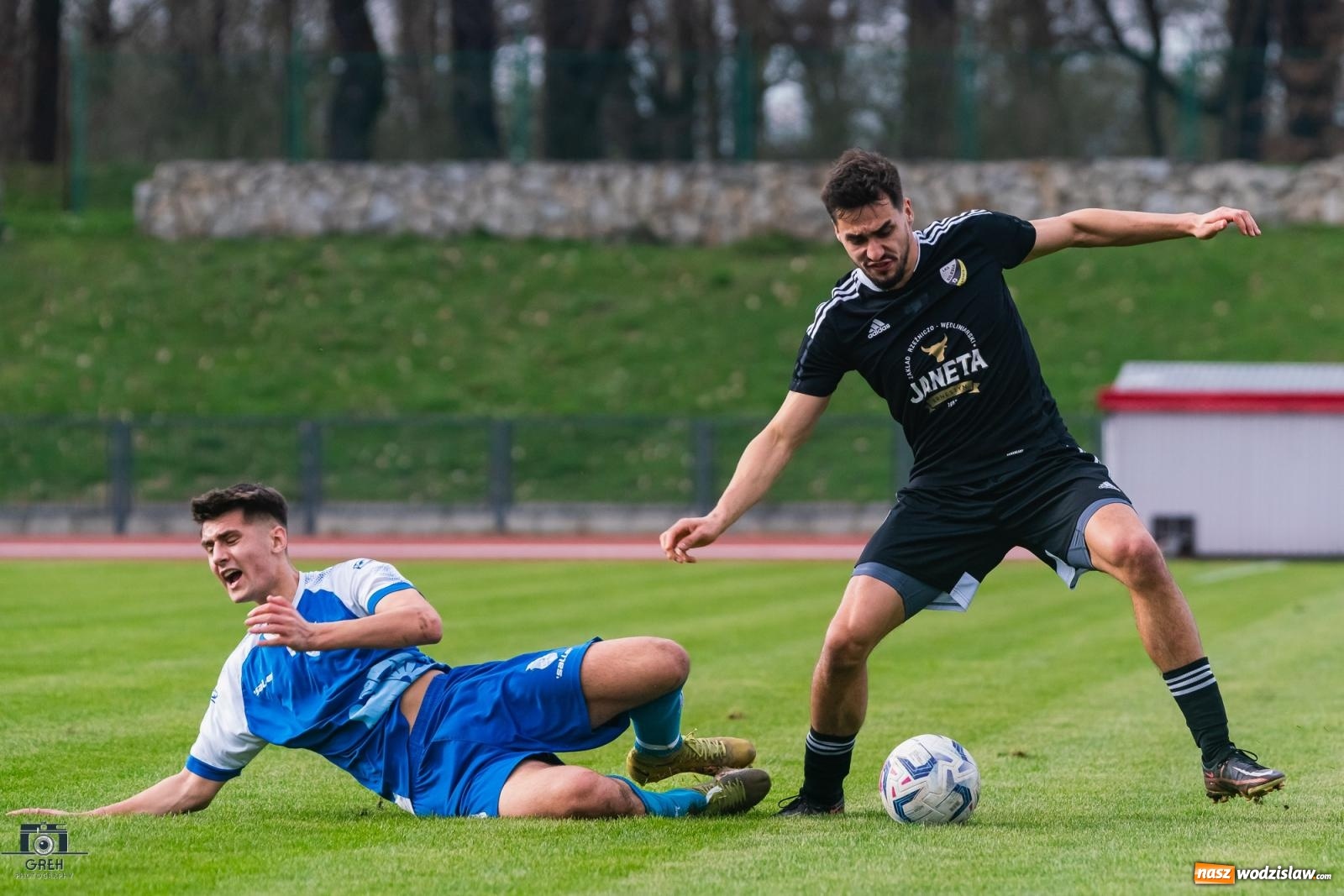 Zdjęcie w galerii na portalu naszwodzislaw.com: Klasa okręgowa. Lubomia zdobyła Racibórz [FOTO] wiadomości z regionu