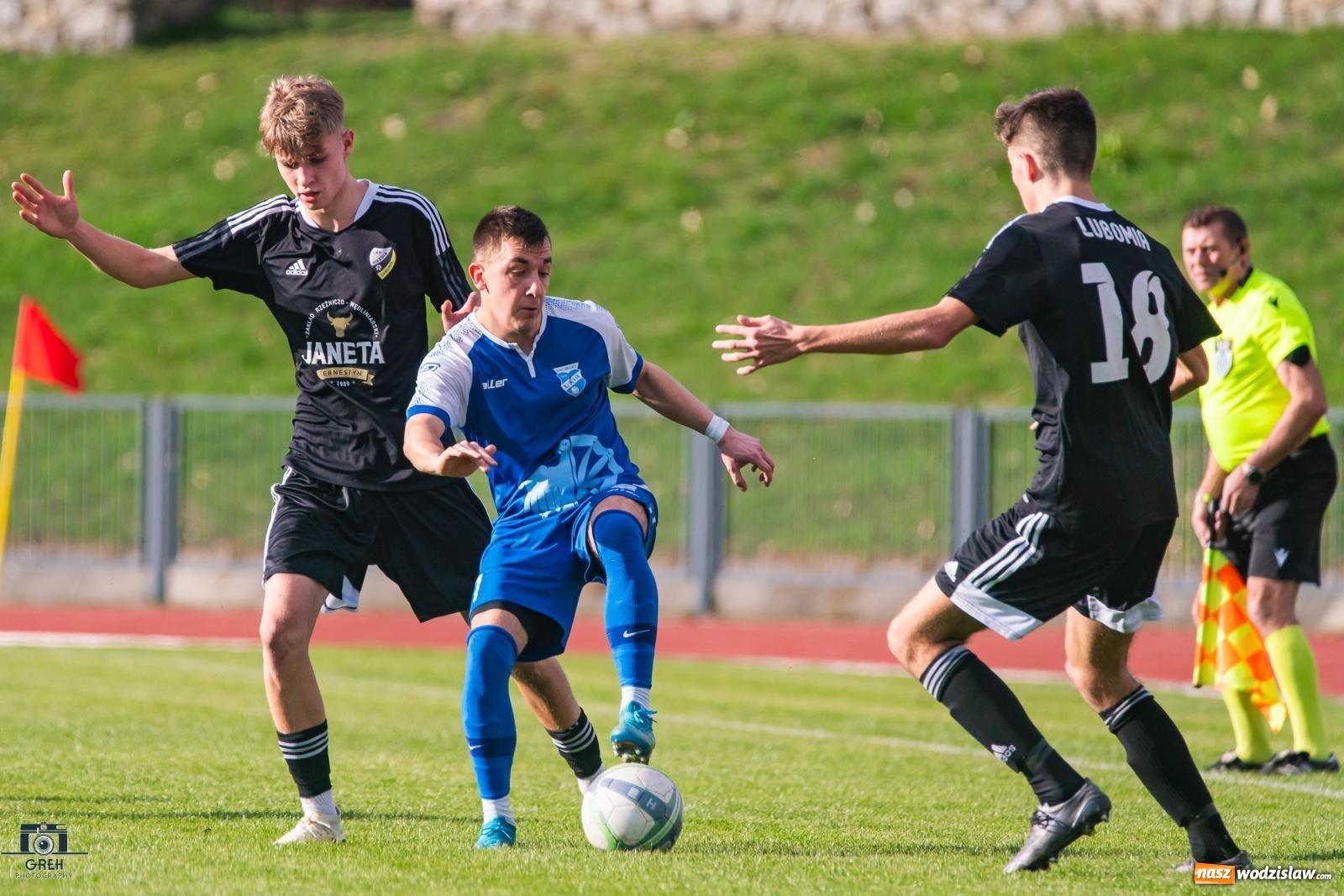 Zdjęcie w galerii na portalu naszwodzislaw.com: Klasa okręgowa. Lubomia zdobyła Racibórz [FOTO] wiadomości z regionu