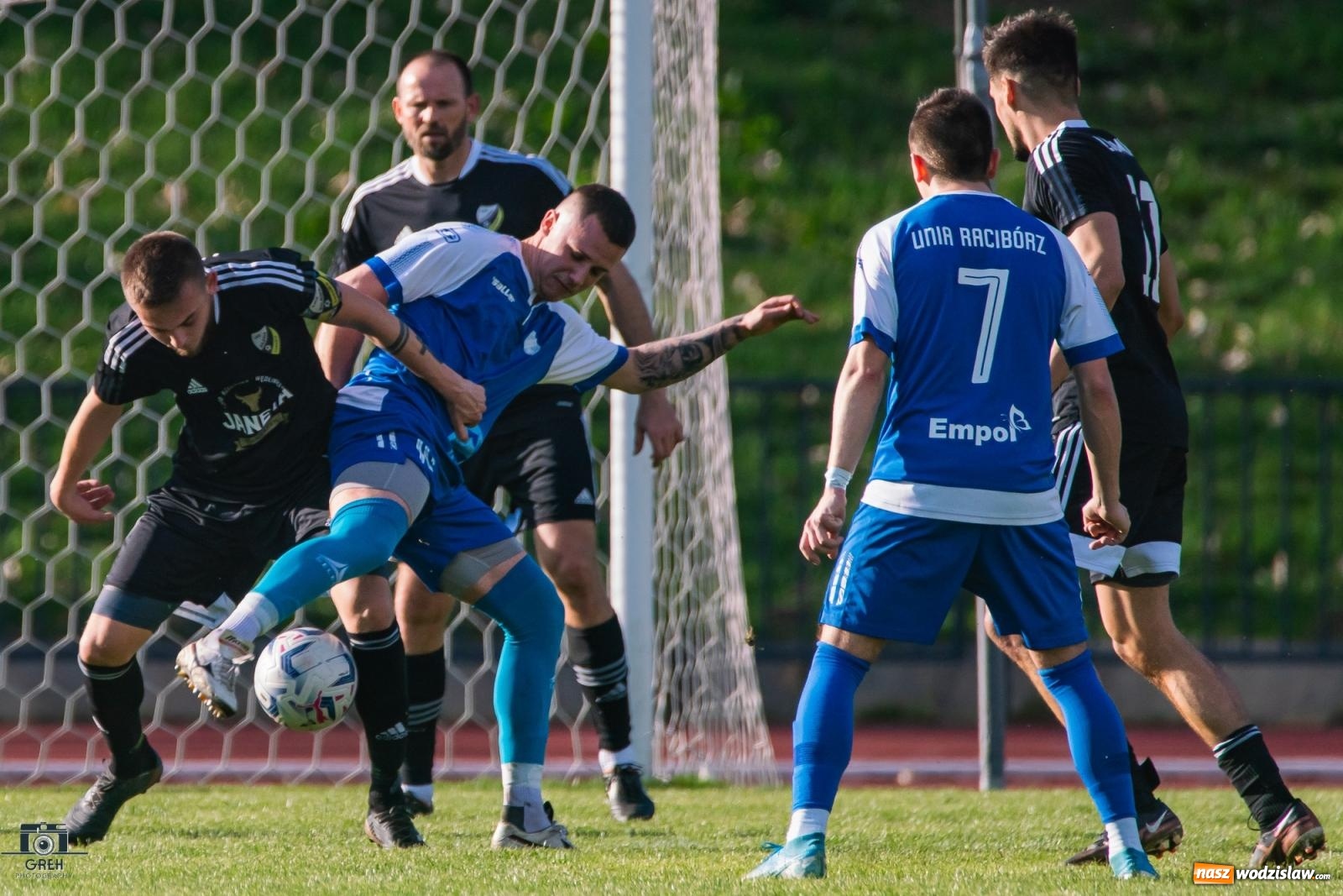 Zdjęcie w galerii na portalu naszwodzislaw.com: Klasa okręgowa. Lubomia zdobyła Racibórz [FOTO] wiadomości z regionu