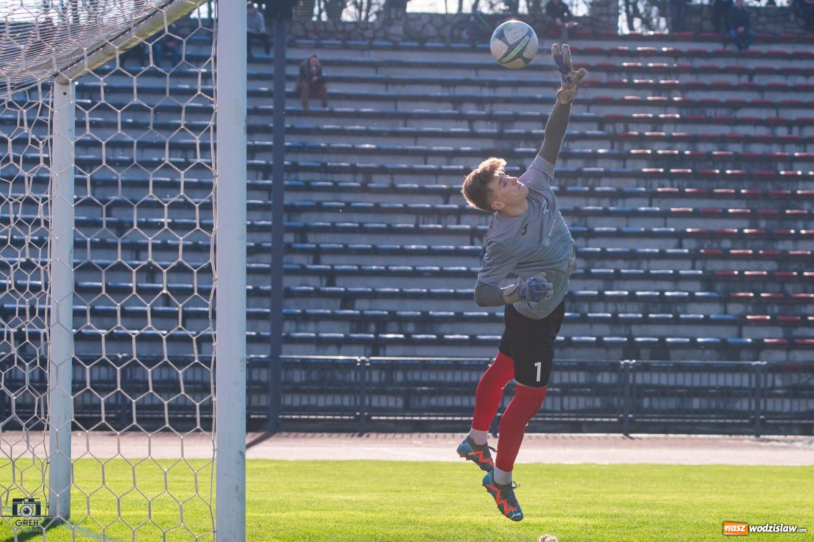 Zdjęcie w galerii na portalu naszwodzislaw.com: Klasa okręgowa. Lubomia zdobyła Racibórz [FOTO] wiadomości z regionu