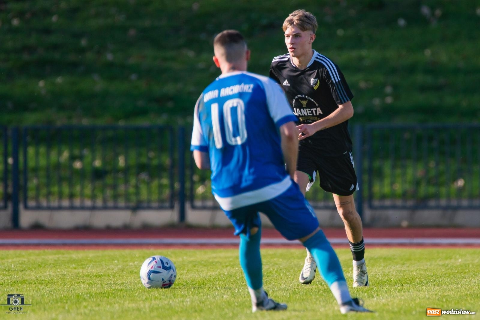 Zdjęcie w galerii na portalu naszwodzislaw.com: Klasa okręgowa. Lubomia zdobyła Racibórz [FOTO] wiadomości z regionu