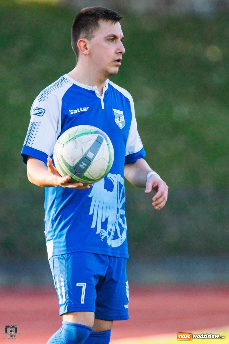 Zdjęcie w galerii na portalu naszwodzislaw.com: Klasa okręgowa. Lubomia zdobyła Racibórz [FOTO] wiadomości z regionu