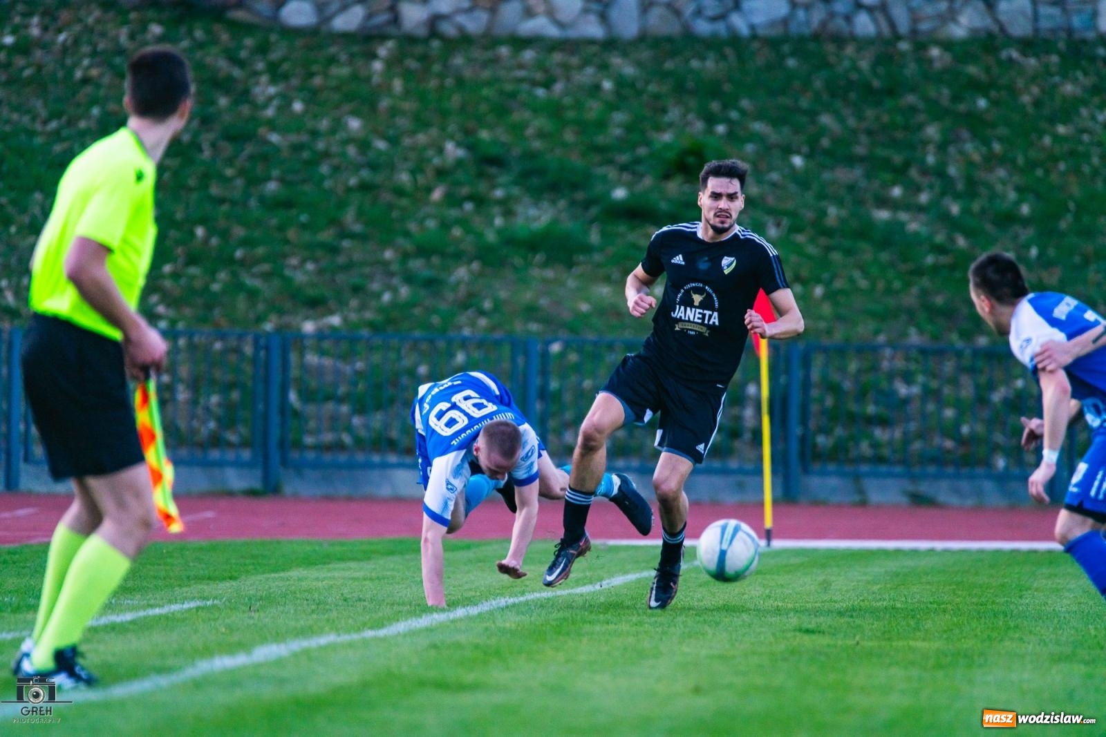 Zdjęcie w galerii na portalu naszwodzislaw.com: Klasa okręgowa. Lubomia zdobyła Racibórz [FOTO] wiadomości z regionu