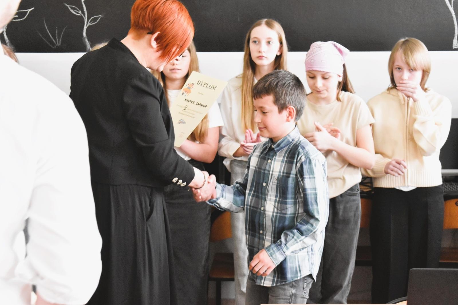 Zdjęcie w galerii na portalu naszwodzislaw.com: Poznaj laureatów Matematycznego Pendolino wiadomości z regionu