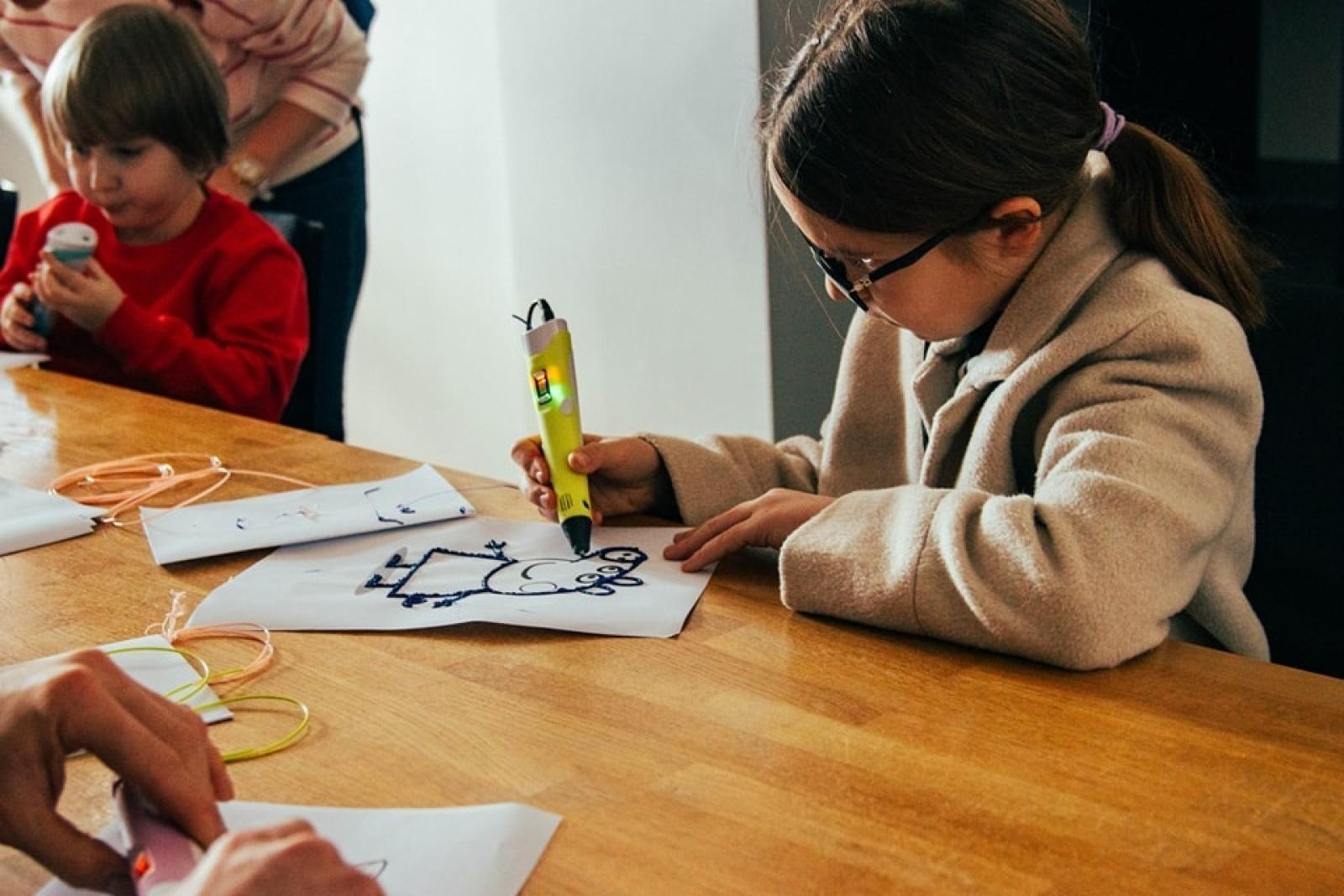 Zdjęcie w galerii na portalu naszwodzislaw.com: Wydarzenie Roboty, Gry i Ty z ogromnym zainteresowaniem [FOTO] wiadomości z regionu
