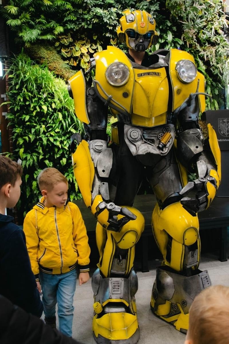 Zdjęcie w galerii na portalu naszwodzislaw.com: Wydarzenie Roboty, Gry i Ty z ogromnym zainteresowaniem [FOTO] wiadomości z regionu