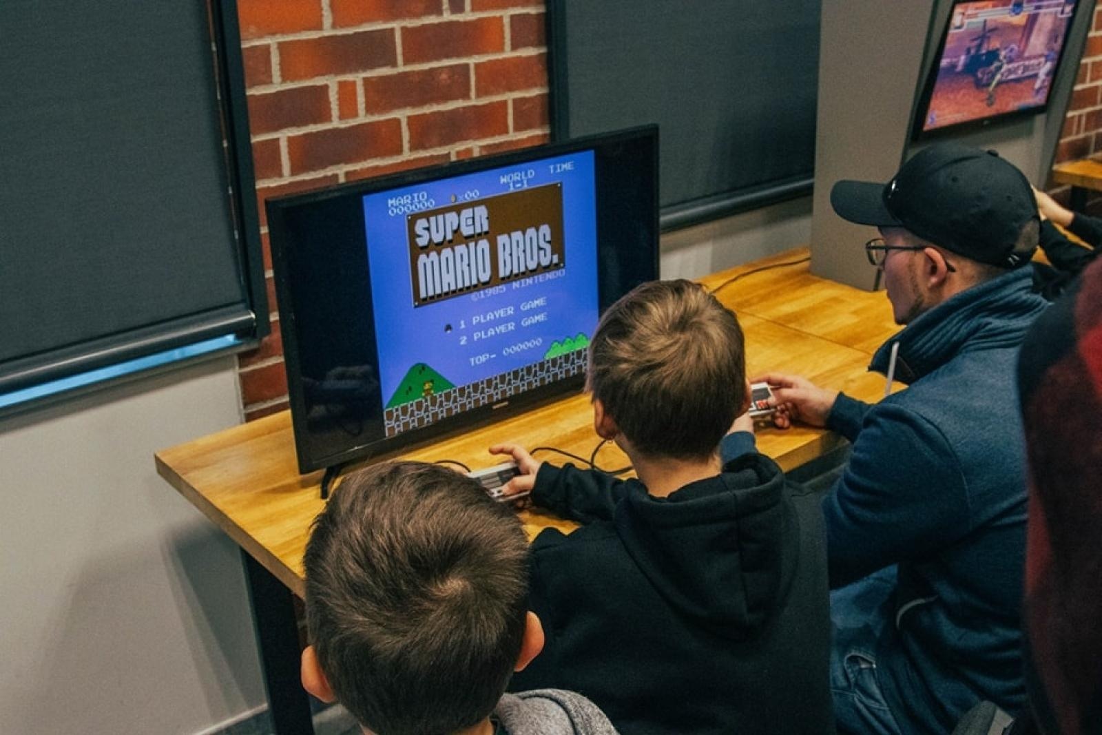 Zdjęcie w galerii na portalu naszwodzislaw.com: Wydarzenie Roboty, Gry i Ty z ogromnym zainteresowaniem [FOTO] wiadomości z regionu