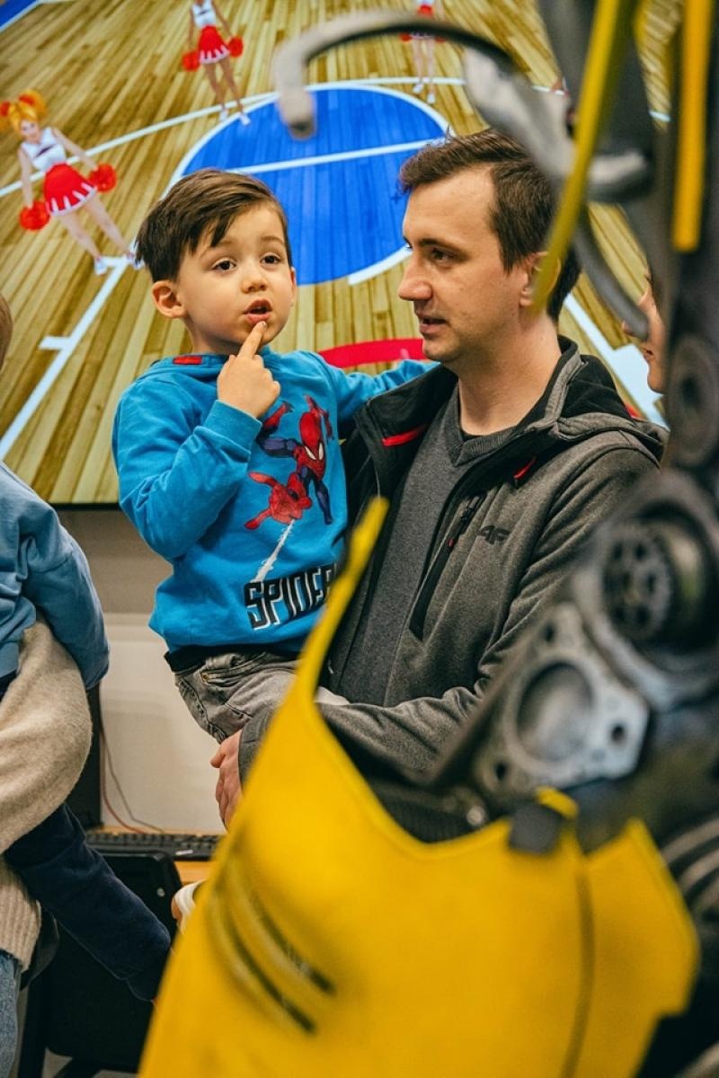 Zdjęcie w galerii na portalu naszwodzislaw.com: Wydarzenie Roboty, Gry i Ty z ogromnym zainteresowaniem [FOTO] wiadomości z regionu