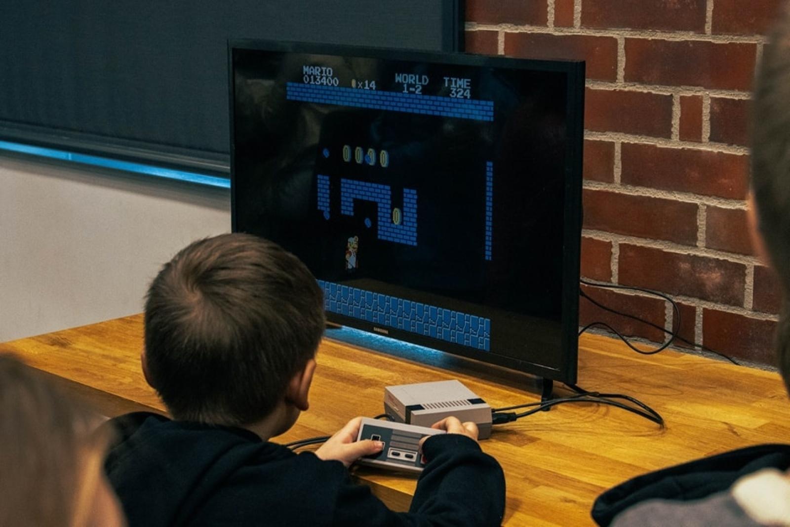 Zdjęcie w galerii na portalu naszwodzislaw.com: Wydarzenie Roboty, Gry i Ty z ogromnym zainteresowaniem [FOTO] wiadomości z regionu