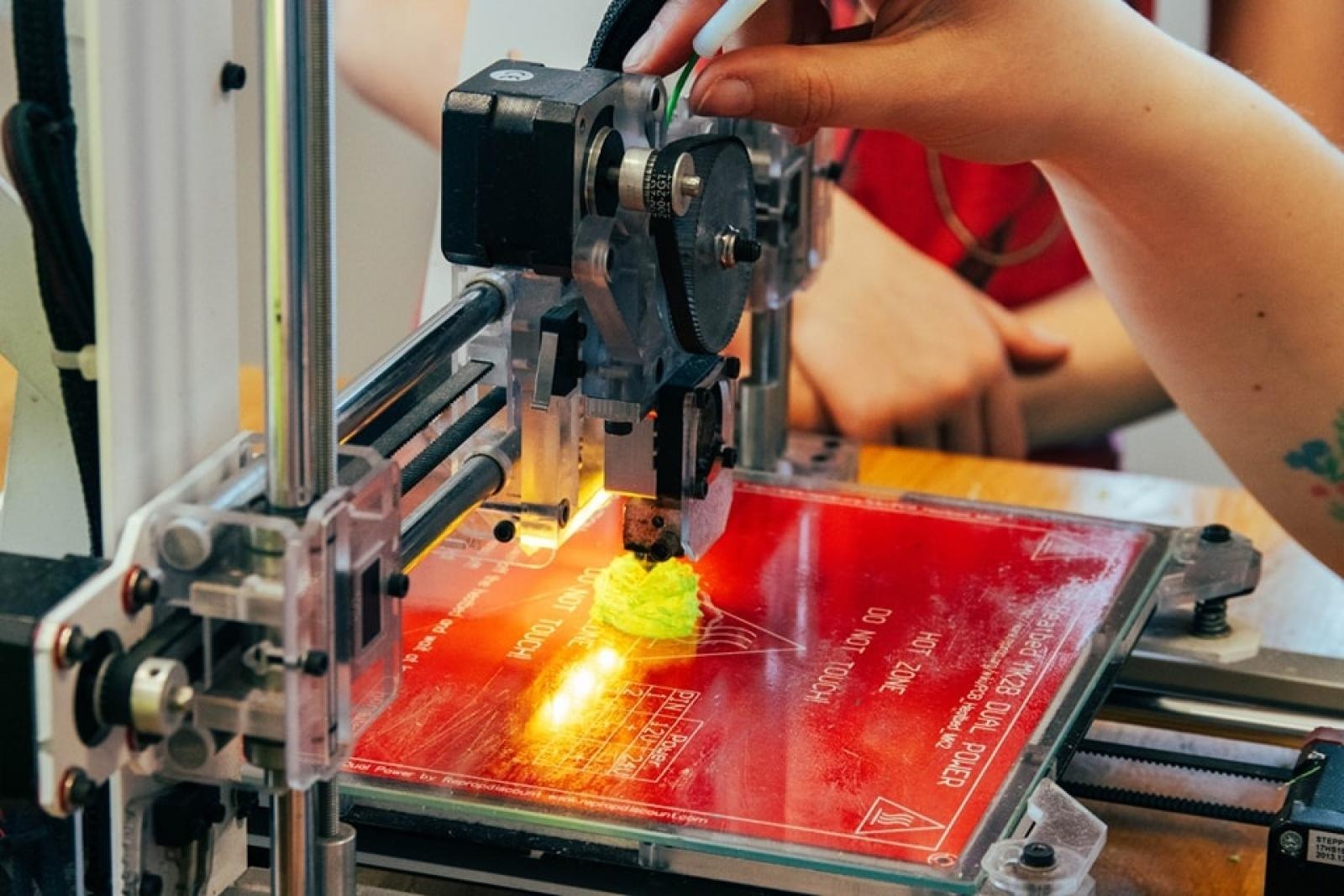 Zdjęcie w galerii na portalu naszwodzislaw.com: Wydarzenie Roboty, Gry i Ty z ogromnym zainteresowaniem [FOTO] wiadomości z regionu