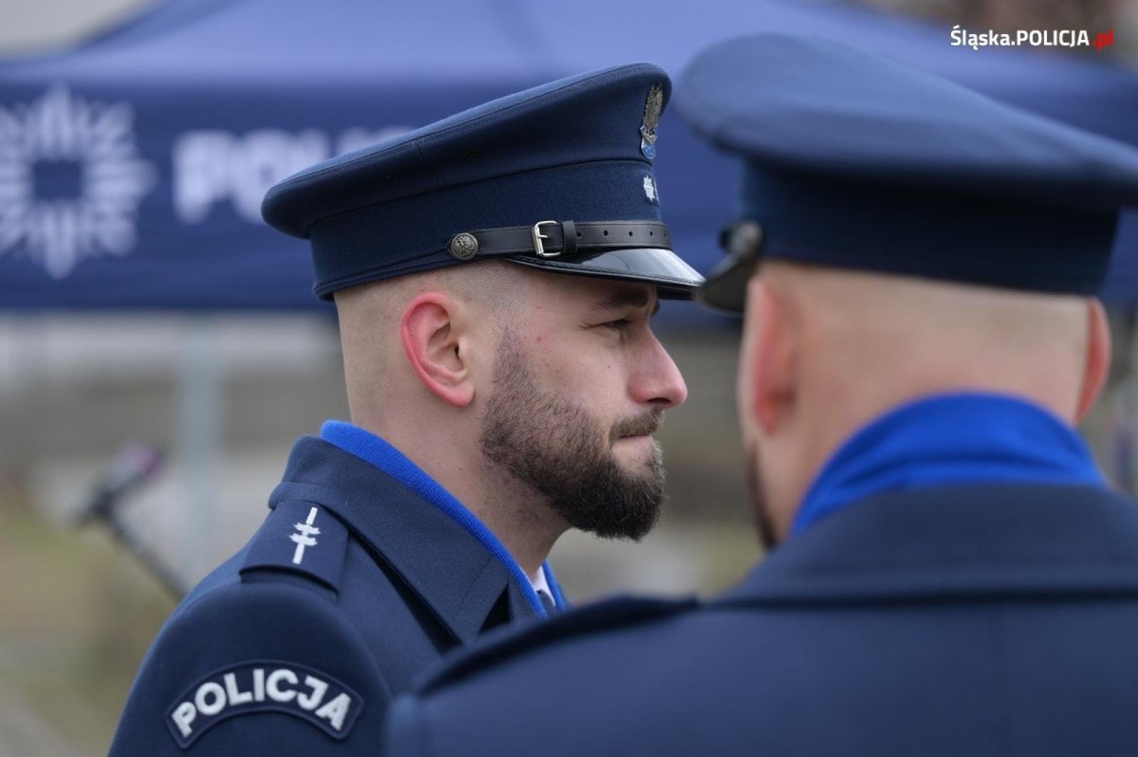 Zdjęcie w galerii na portalu naszwodzislaw.com: Uroczyste ślubowanie nowych policjantów [FOTO] wiadomości z regionu