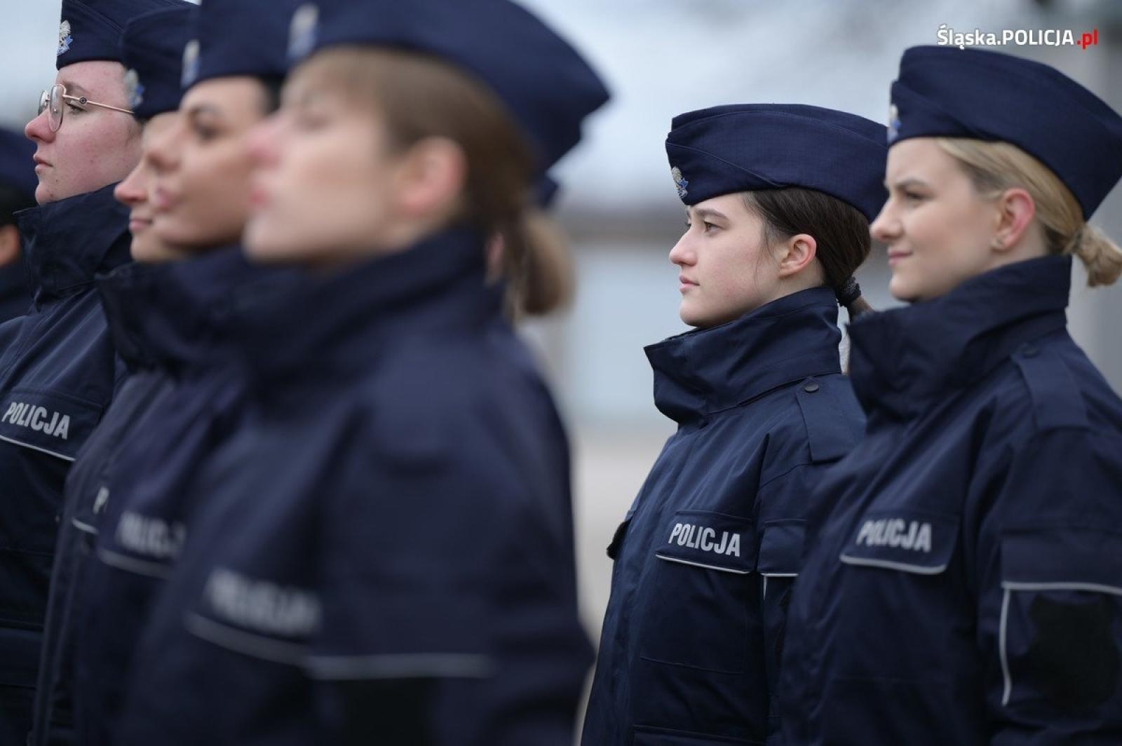 Zdjęcie w galerii na portalu naszwodzislaw.com: Uroczyste ślubowanie nowych policjantów [FOTO] wiadomości z regionu