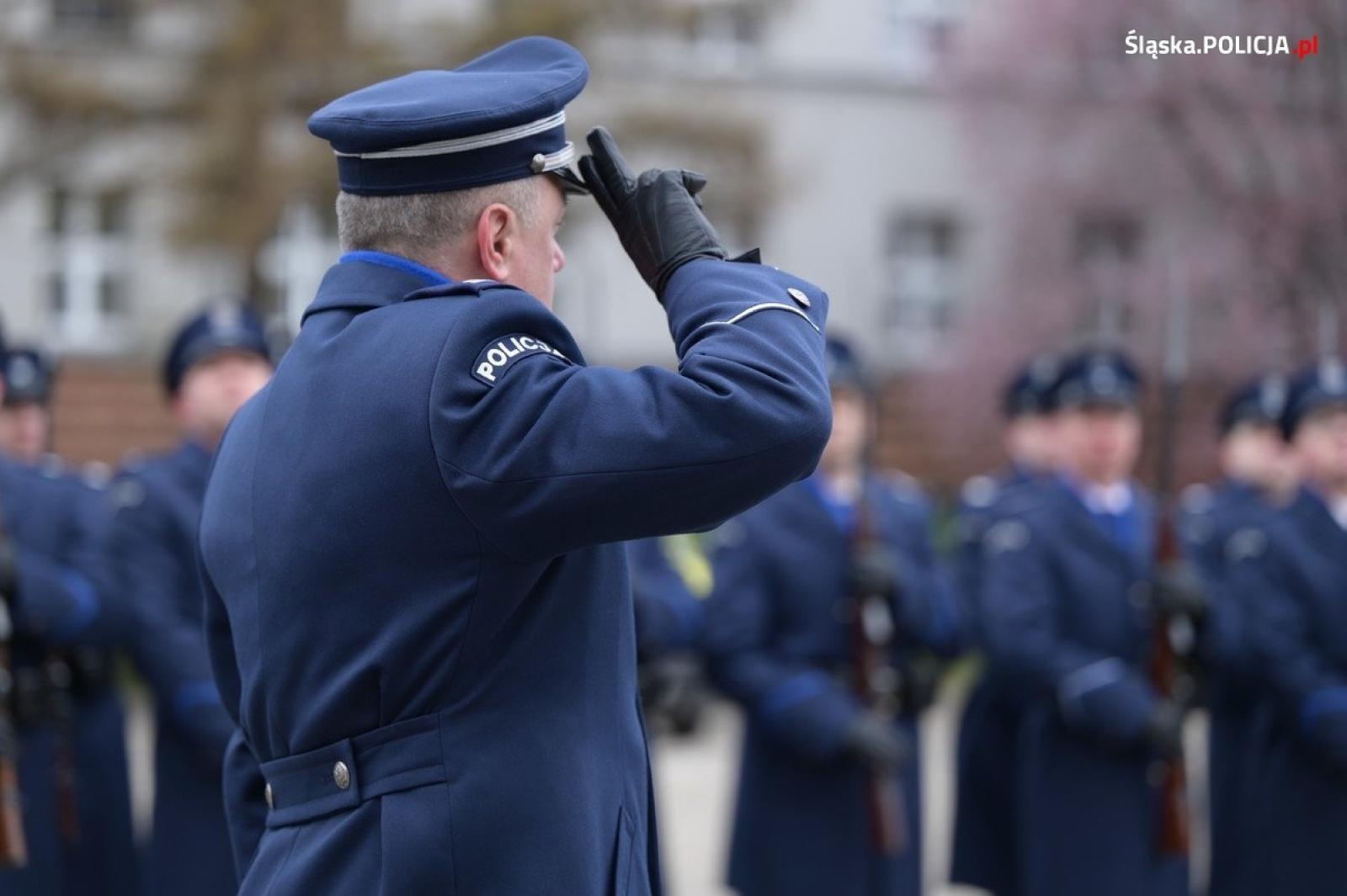 Zdjęcie w galerii na portalu naszwodzislaw.com: Uroczyste ślubowanie nowych policjantów [FOTO] wiadomości z regionu