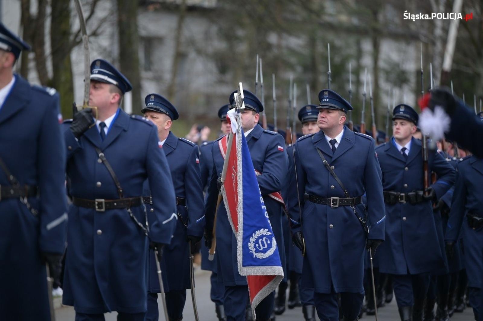 Zdjęcie w galerii na portalu naszwodzislaw.com: Uroczyste ślubowanie nowych policjantów [FOTO] wiadomości z regionu