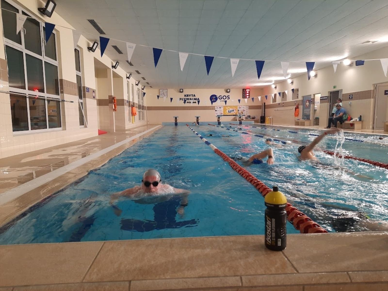 Zdjęcie w galerii na portalu naszwodzislaw.com: Basen w Połomi po raz drugi gospodarzem maratonu pływackiego Otyliada wiadomości z regionu