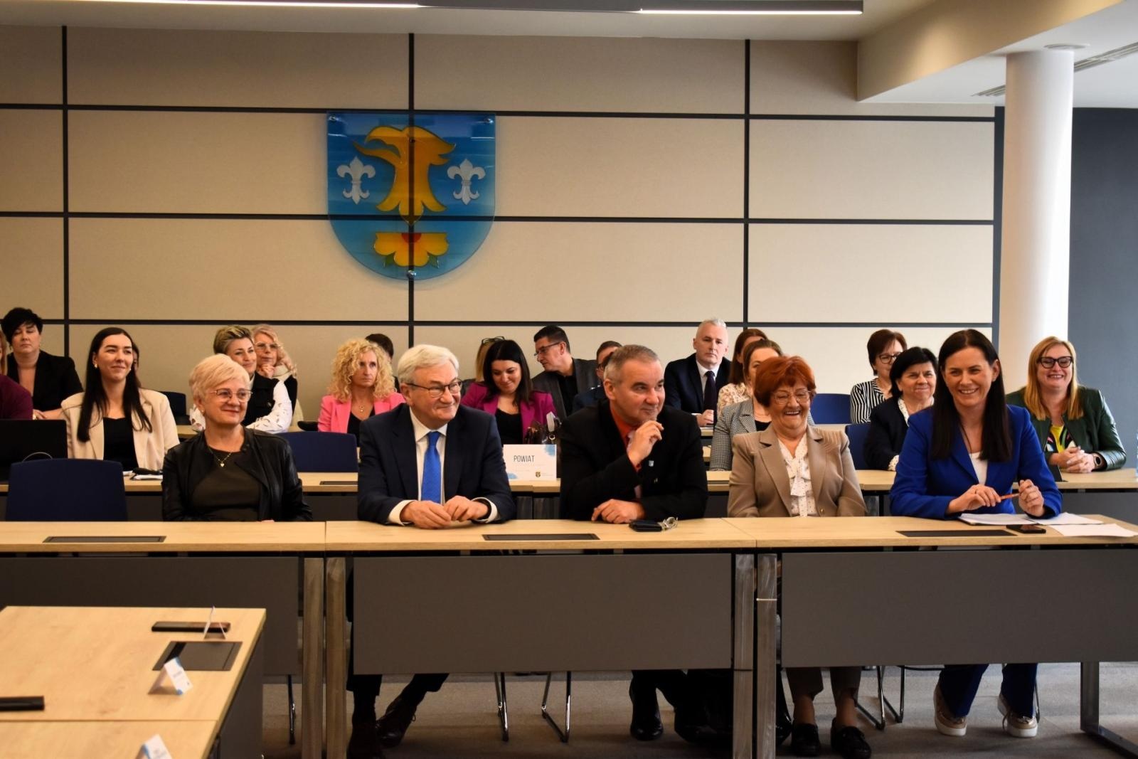 Zdjęcie w galerii na portalu naszwodzislaw.com: DoradzaMy! Nowa wizja doradztwa zawodowego dla młodzieży wiadomości z regionu