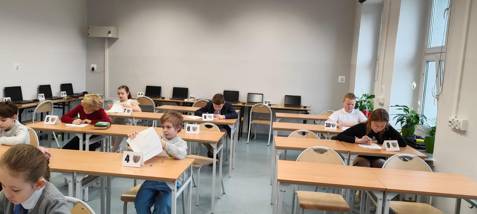 Zdjęcie w galerii na portalu naszwodzislaw.com: Doskonały informatyk. V Powiatowy Konkurs Informatyczny w ZSP 2 wiadomości z regionu