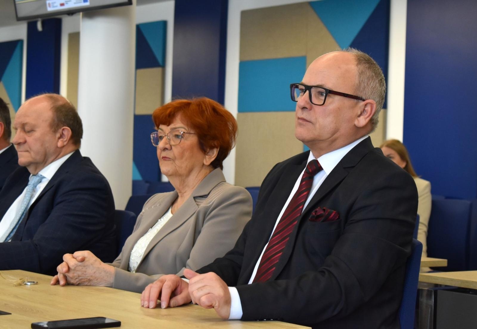 Zdjęcie w galerii na portalu naszwodzislaw.com: W powiecie powstanie Branżowe Centrum Umiejętności wiadomości z regionu