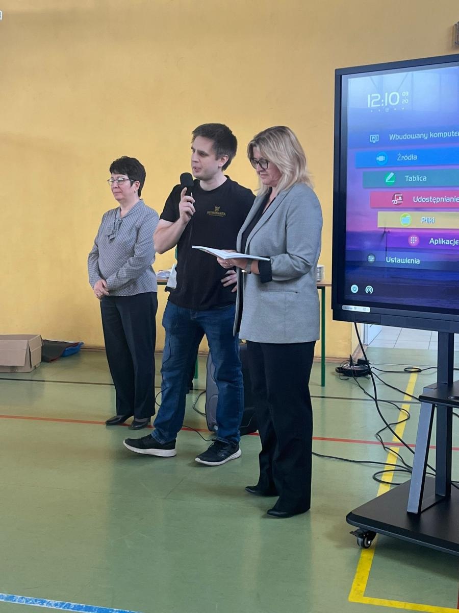 Zdjęcie w galerii na portalu naszwodzislaw.com: XVI Ekonomat rozstrzygnięty wiadomości z regionu