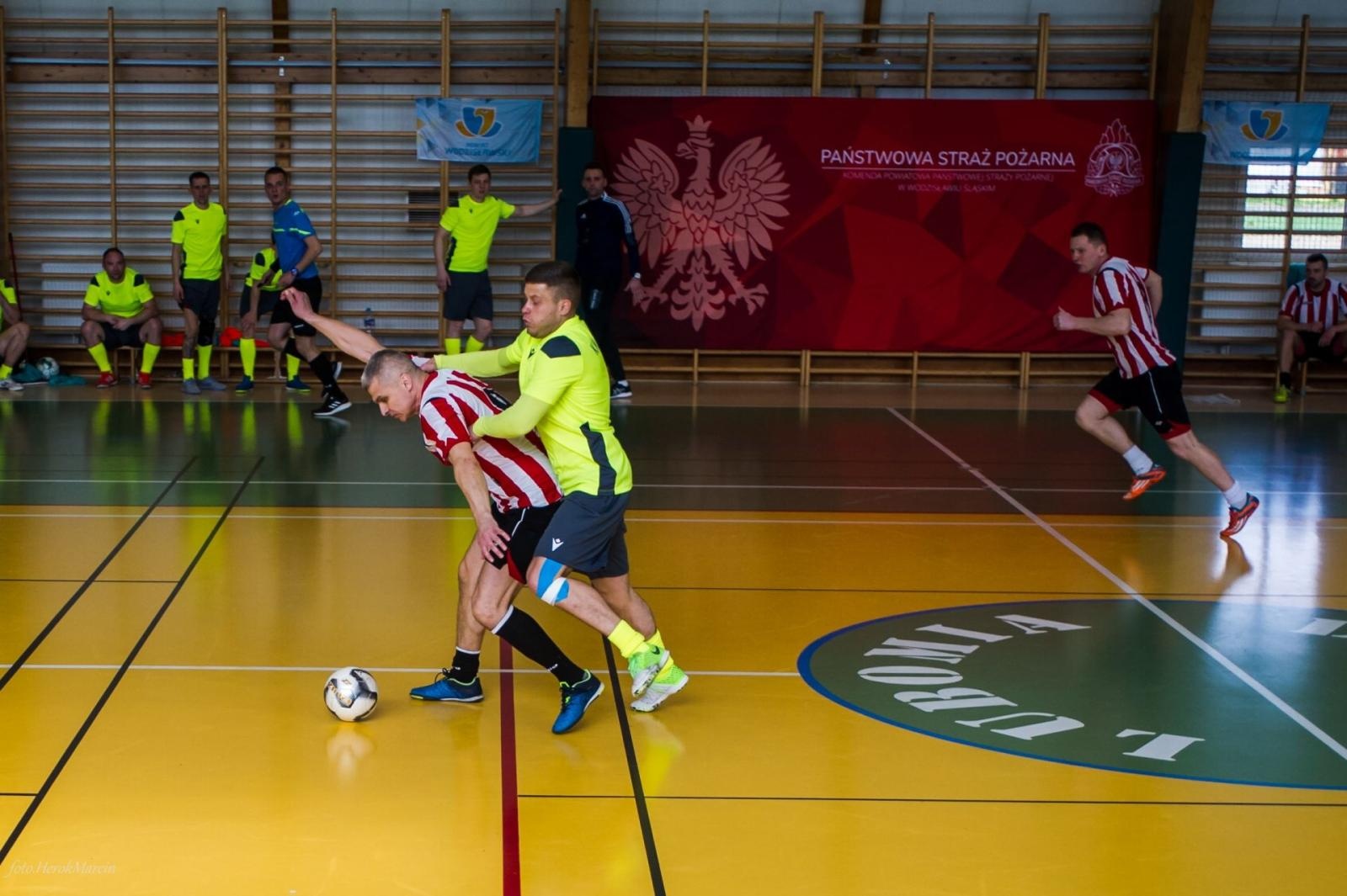 Zdjęcie w galerii na portalu naszwodzislaw.com: XXX Mistrzostwa Województwa Śląskiego Strażaków PSP w futsalu za nami wiadomości z regionu