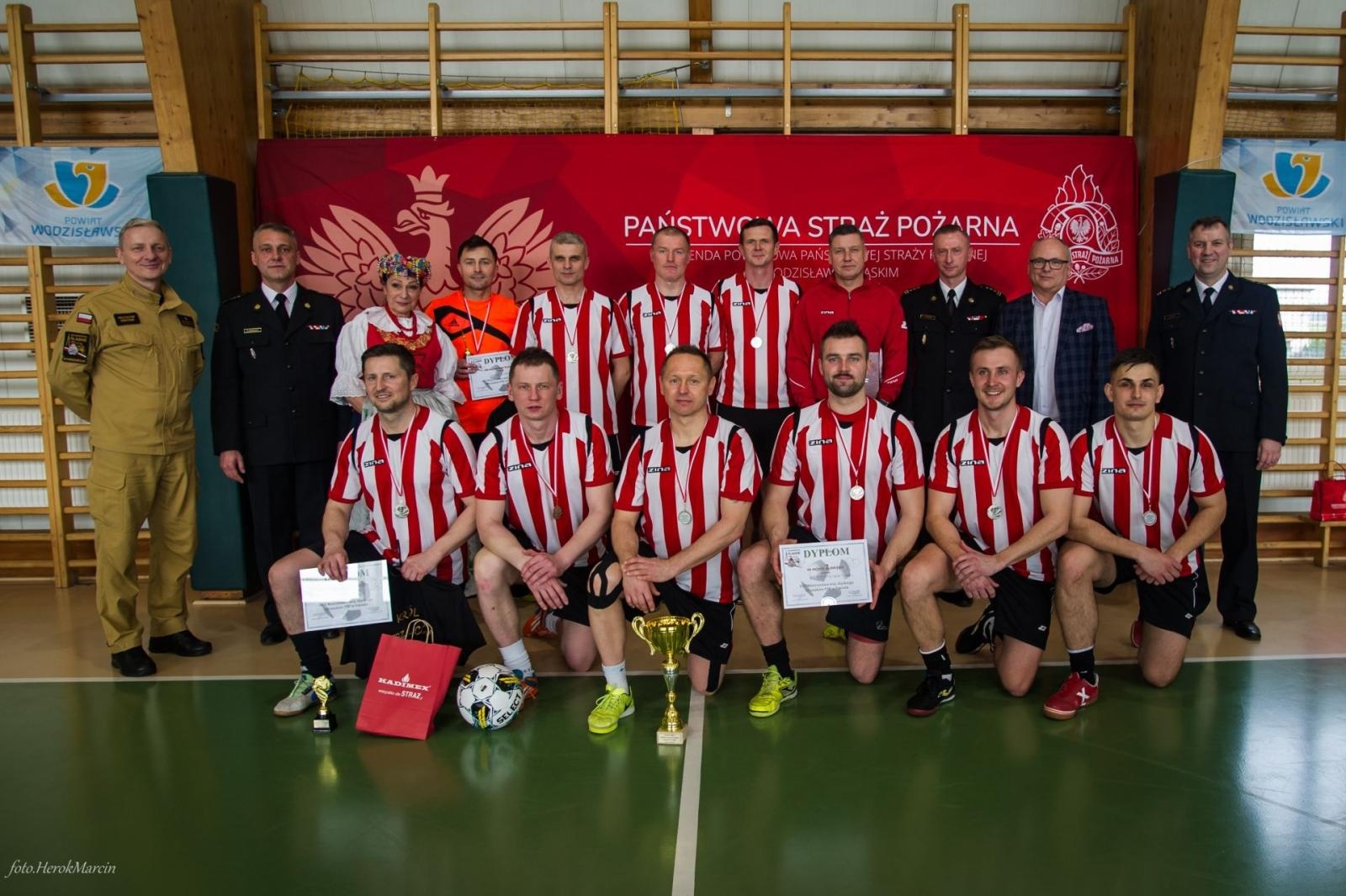 Zdjęcie w galerii na portalu naszwodzislaw.com: XXX Mistrzostwa Województwa Śląskiego Strażaków PSP w futsalu za nami wiadomości z regionu