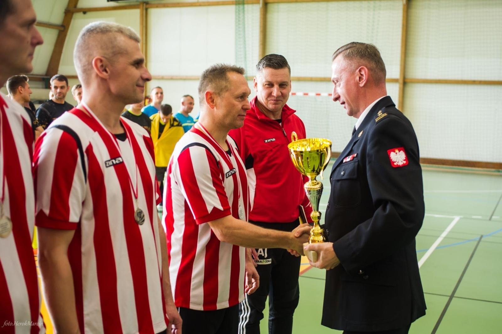 Zdjęcie w galerii na portalu naszwodzislaw.com: XXX Mistrzostwa Województwa Śląskiego Strażaków PSP w futsalu za nami wiadomości z regionu