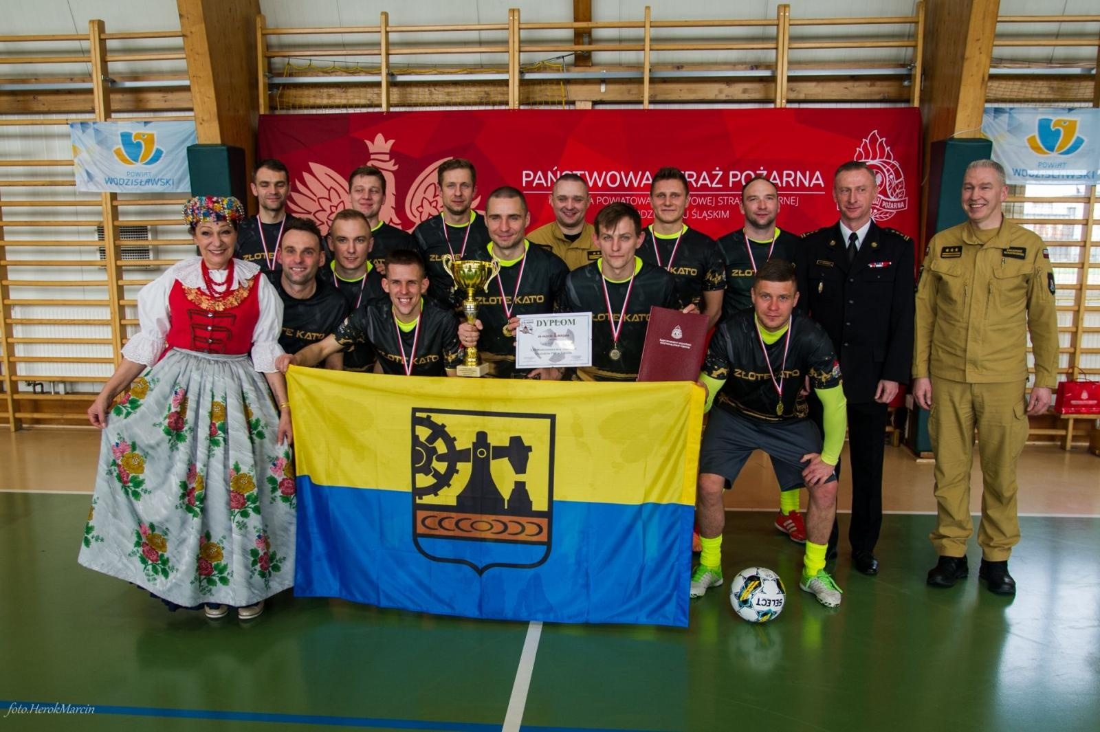 Zdjęcie w galerii na portalu naszwodzislaw.com: XXX Mistrzostwa Województwa Śląskiego Strażaków PSP w futsalu za nami wiadomości z regionu