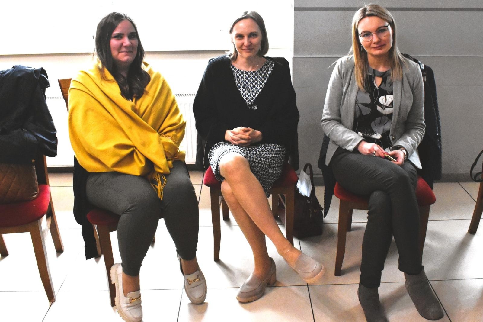 Zdjęcie w galerii na portalu naszwodzislaw.com: Dziewczęta wiedzą, jak zapobiegać pożarom wiadomości z regionu