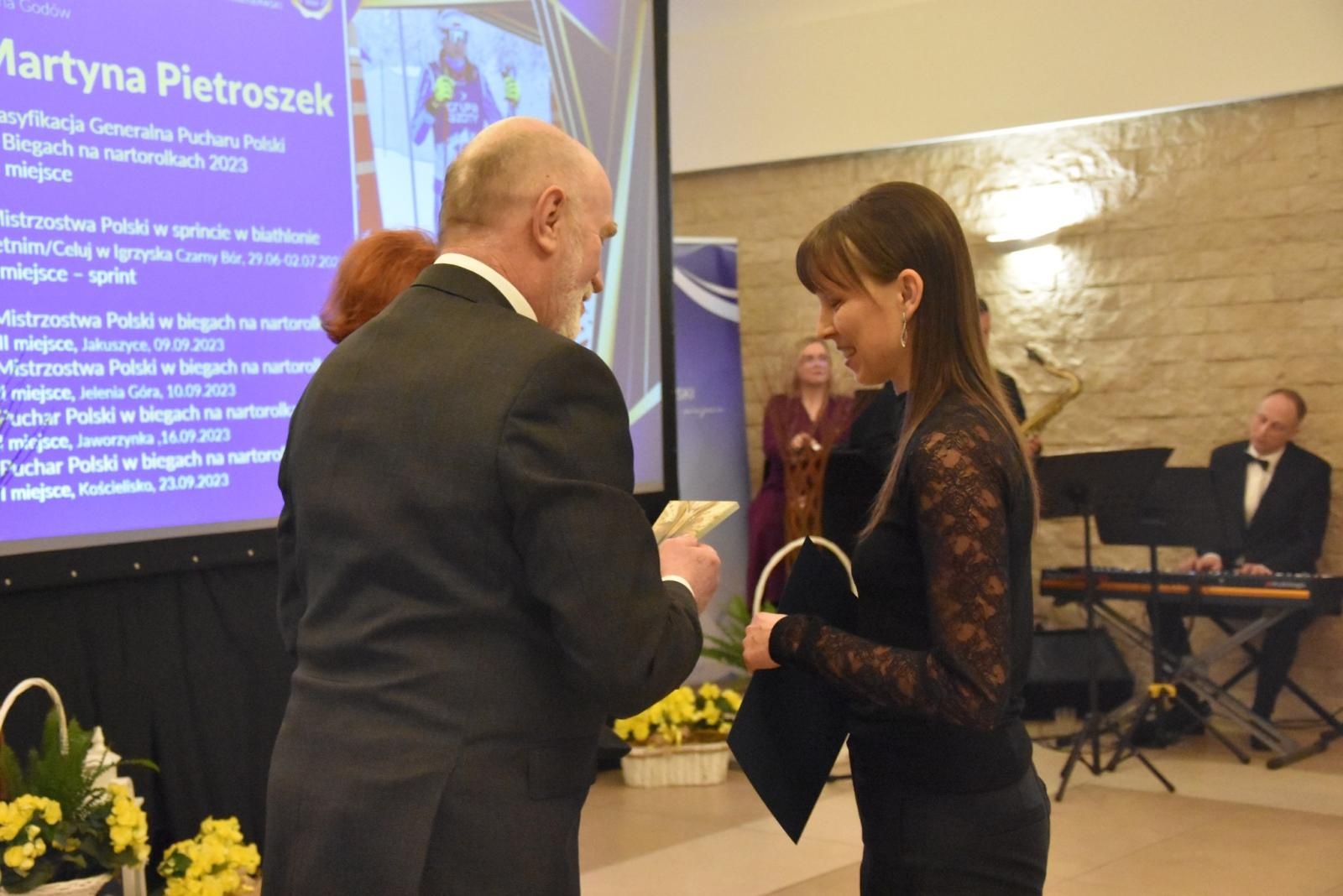 Zdjęcie w galerii na portalu naszwodzislaw.com: Gala Kultury i Sportu Powiatu Wodzisławskiego [FOTO] wiadomości z regionu