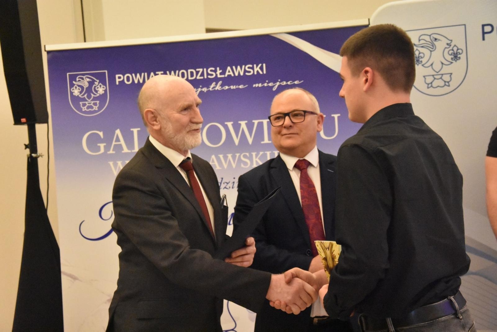 Zdjęcie w galerii na portalu naszwodzislaw.com: Gala Kultury i Sportu Powiatu Wodzisławskiego [FOTO] wiadomości z regionu