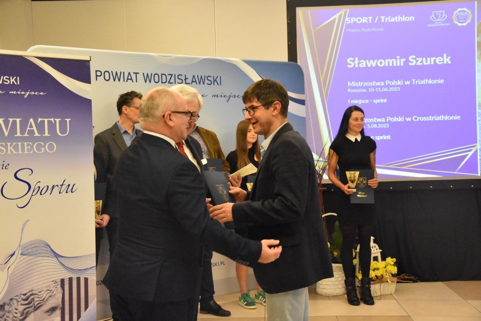 Zdjęcie w galerii na portalu naszwodzislaw.com: Gala Kultury i Sportu Powiatu Wodzisławskiego [FOTO] wiadomości z regionu