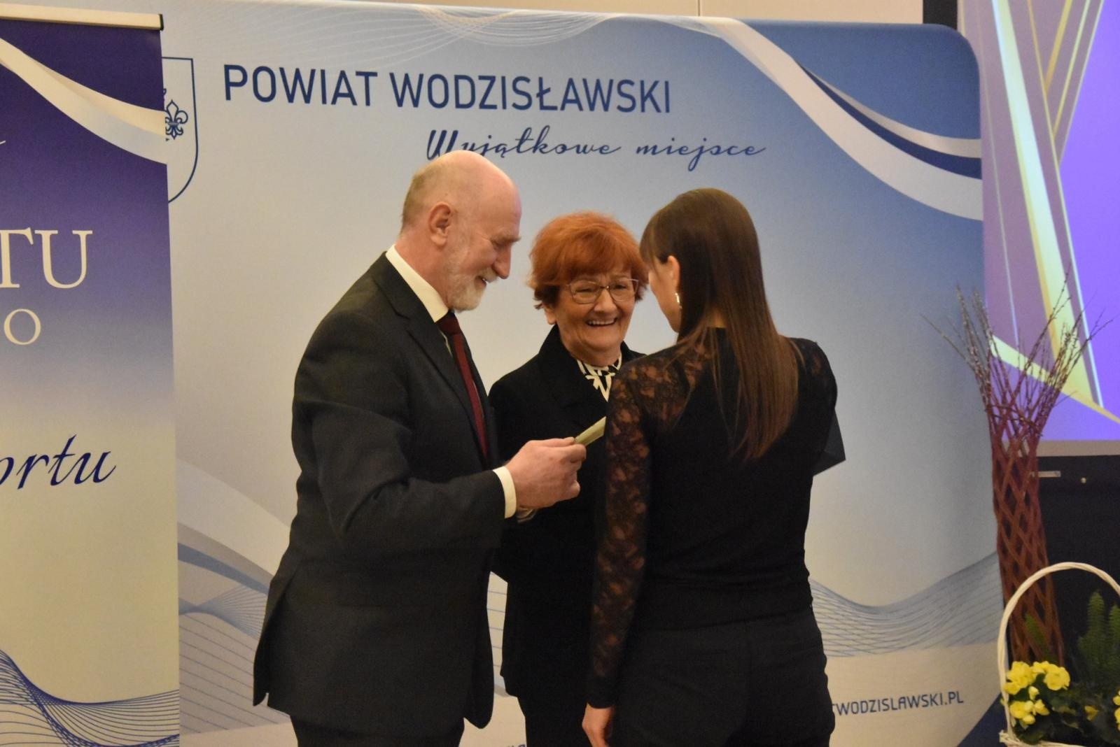 Zdjęcie w galerii na portalu naszwodzislaw.com: Gala Kultury i Sportu Powiatu Wodzisławskiego [FOTO] wiadomości z regionu