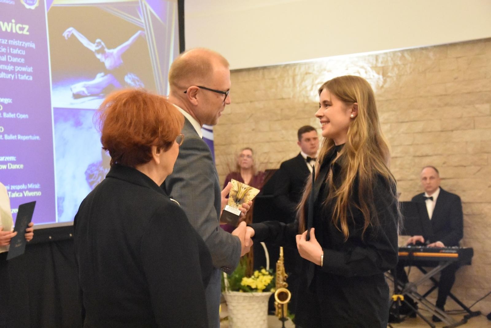 Zdjęcie w galerii na portalu naszwodzislaw.com: Gala Kultury i Sportu Powiatu Wodzisławskiego [FOTO] wiadomości z regionu