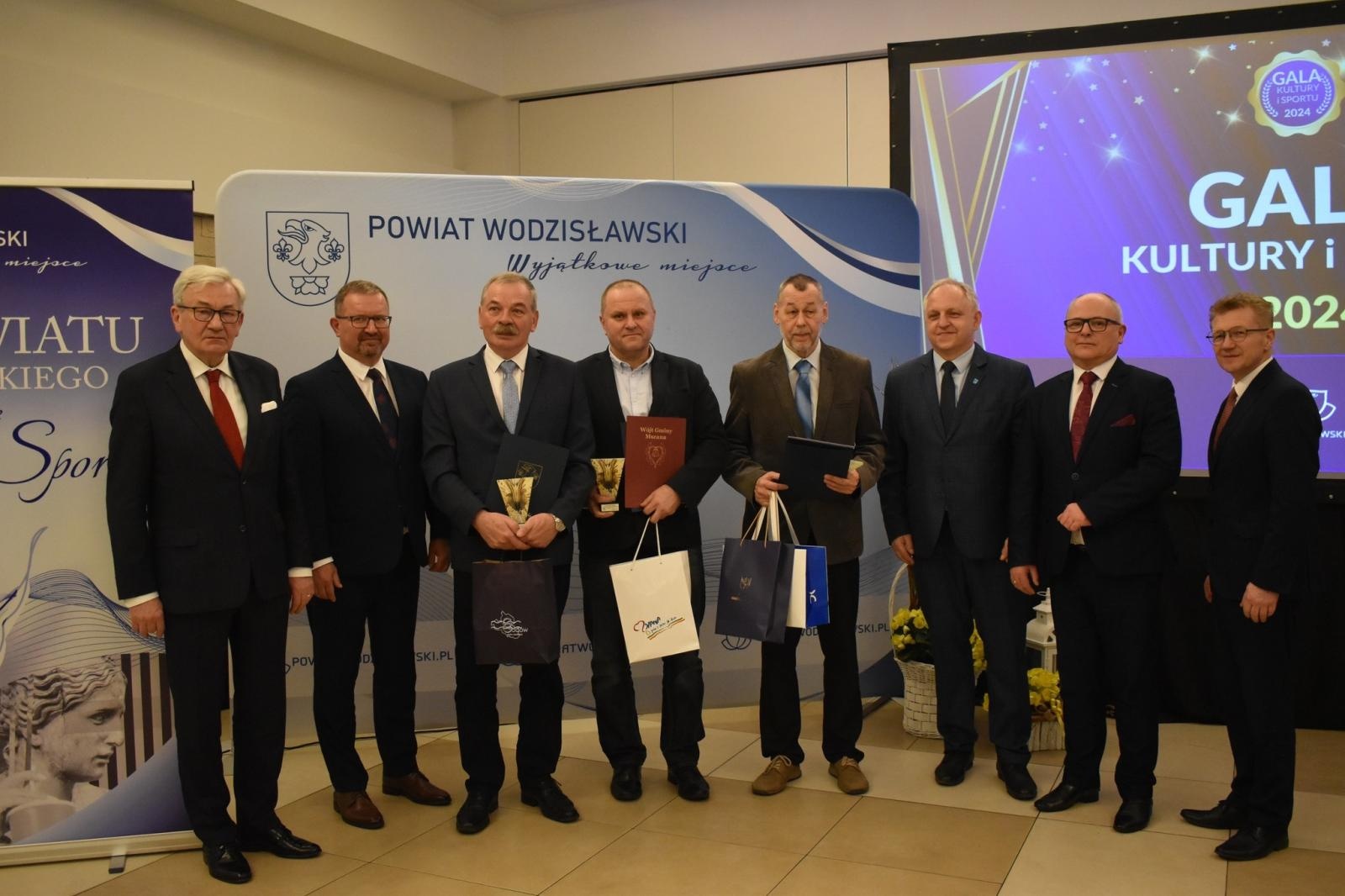 Zdjęcie w galerii na portalu naszwodzislaw.com: Gala Kultury i Sportu Powiatu Wodzisławskiego [FOTO] wiadomości z regionu