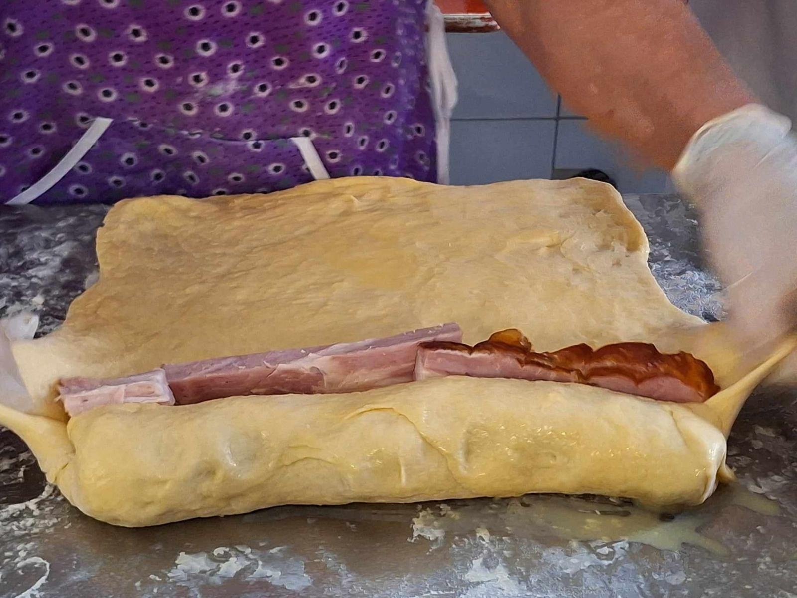 Zdjęcie w galerii na portalu naszwodzislaw.com: Gospodynie z Połomi zdradzają, jak samodzielnie przygotować święcelnik wiadomości z regionu