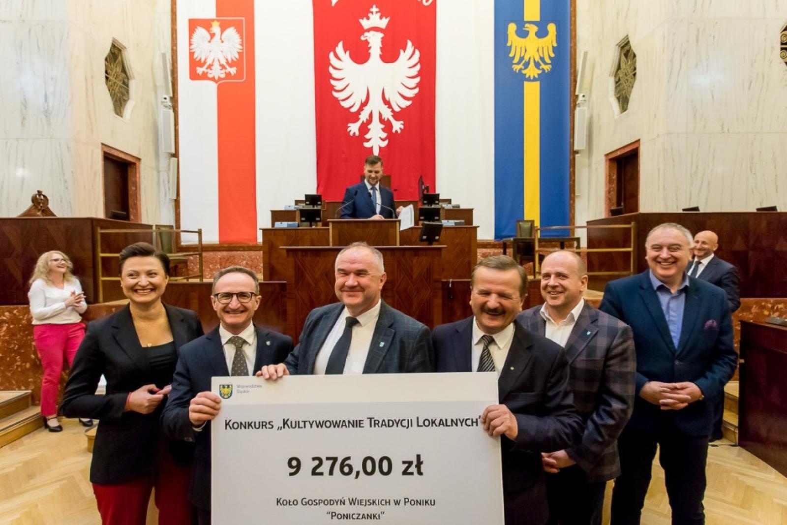 Zdjęcie w galerii na portalu naszwodzislaw.com: Prawie 550 tys. na Kultywowanie Tradycji Lokalnych wiadomości z regionu