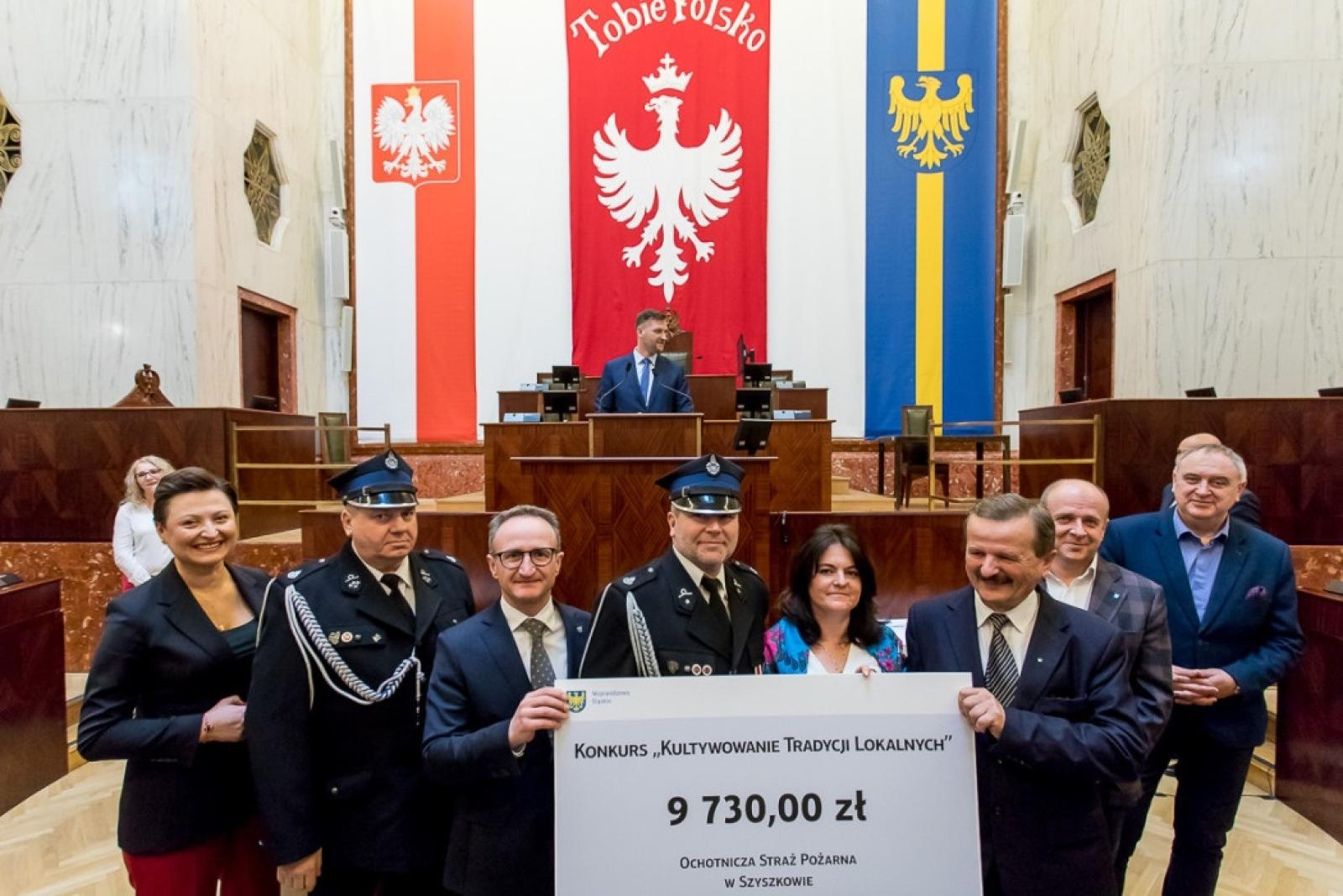 Zdjęcie w galerii na portalu naszwodzislaw.com: Prawie 550 tys. na Kultywowanie Tradycji Lokalnych wiadomości z regionu