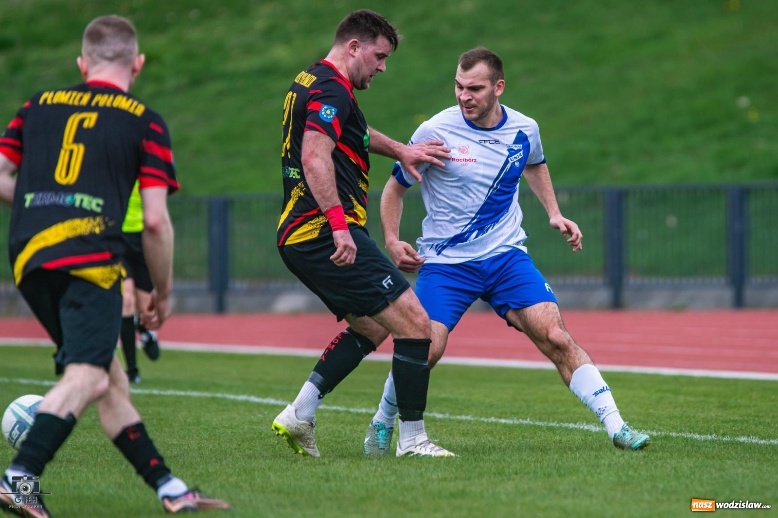 Zdjęcie w galerii na portalu naszwodzislaw.com: Dobra passa Płomienia Połomia. Unia Racibórz na kolanach [FOTO] wiadomości z regionu
