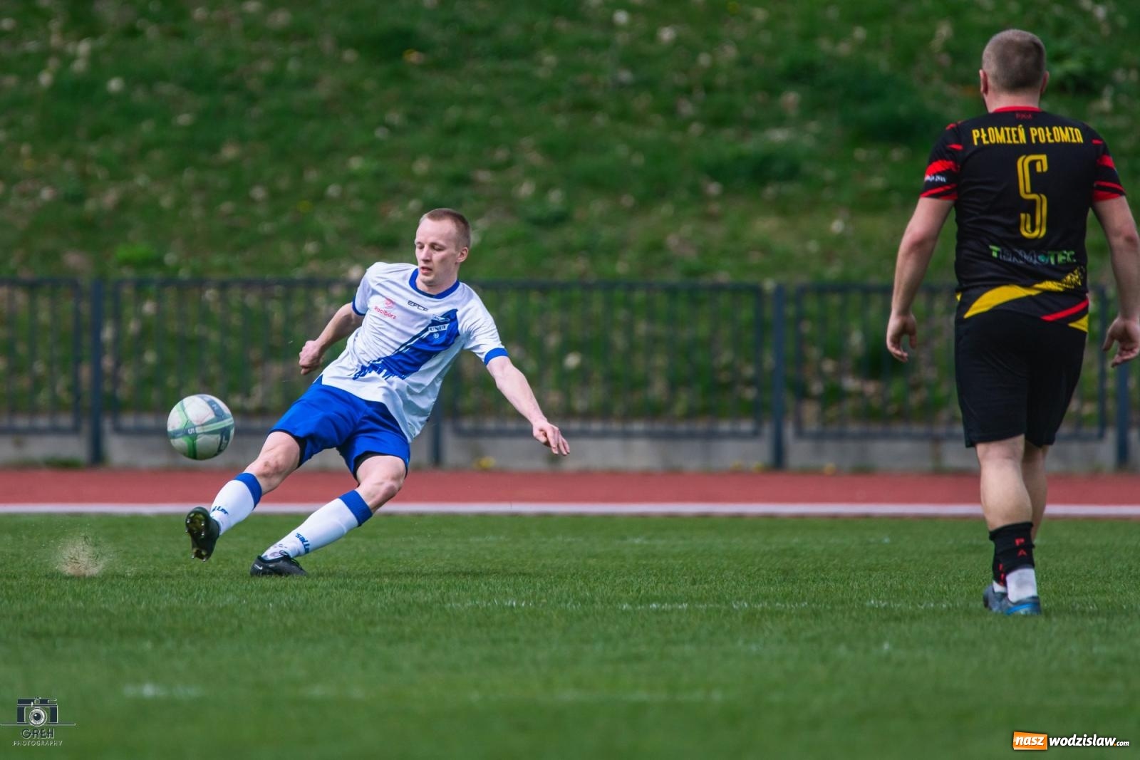 Zdjęcie w galerii na portalu naszwodzislaw.com: Dobra passa Płomienia Połomia. Unia Racibórz na kolanach [FOTO] wiadomości z regionu