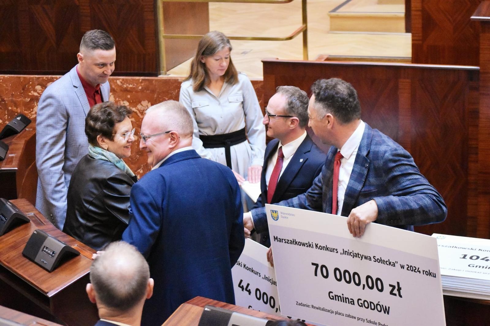 Zdjęcie w galerii na portalu naszwodzislaw.com: Do Gołkowic i Skrzyszowa trafią środki z Inicjatywy Sołeckiej wiadomości z regionu