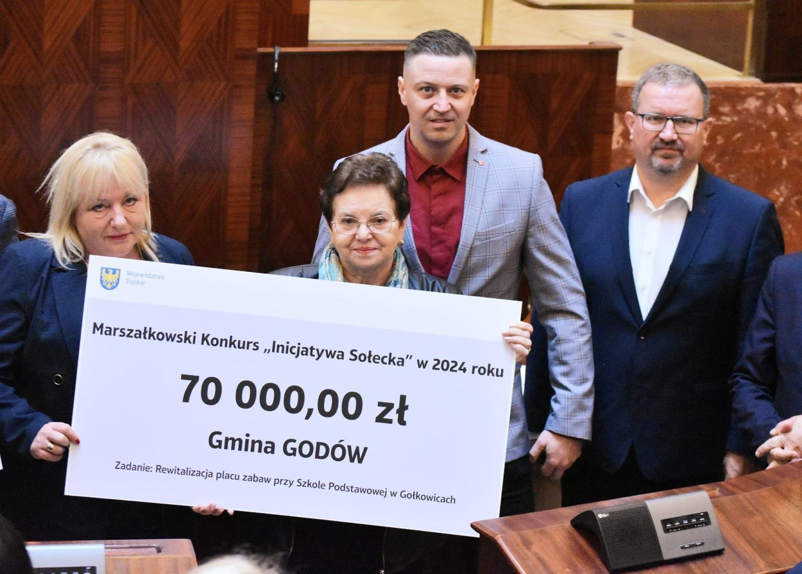 Zdjęcie w galerii na portalu naszwodzislaw.com: Do Gołkowic i Skrzyszowa trafią środki z Inicjatywy Sołeckiej wiadomości z regionu