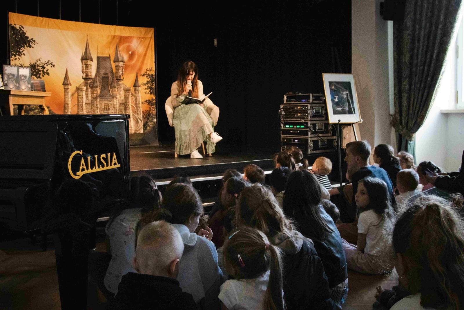 Zdjęcie w galerii na portalu naszwodzislaw.com: Za nami premiera Skrzacich opowieści [FOTO] wiadomości z regionu